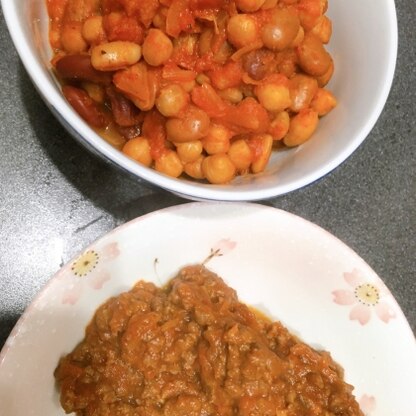 同じ味付けで肉ありと肉なしで作りました。(私がベジタリアンなので)とてもタコスに合いました^^